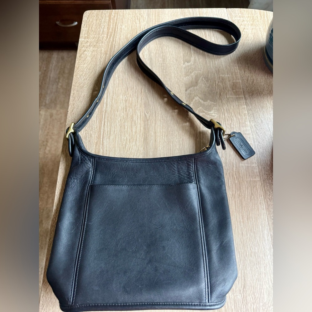 Vintage Coach Leather 9816 Slim Duffle